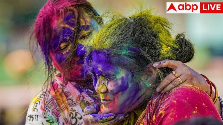 holi celebration 2025 When is the festival of Holi celebrated how did it start