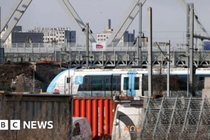 Paris Gare du Nord trains halted and area evacuated after WW2 bomb found