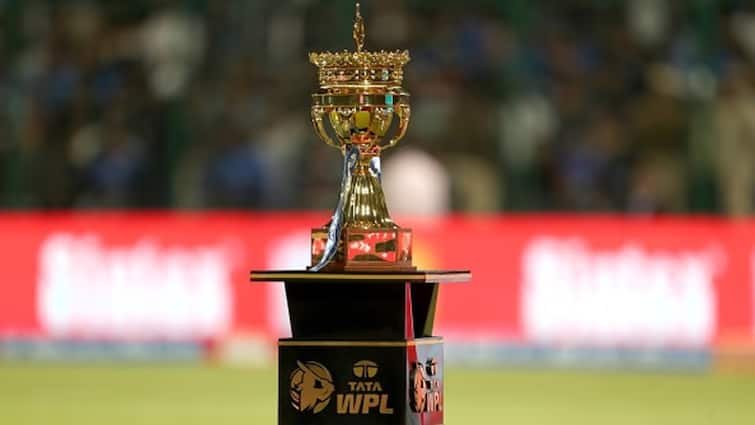 WPL 2025 Playoff Teams List After RCB eliminated from womens premier league 2025 mumbai indians delhi capitals gujarat giants