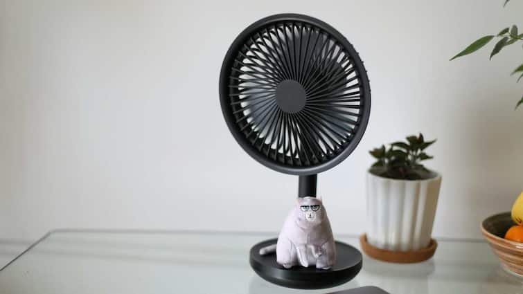 Best table fan under rs 1000 Gaiatop Gesto CRYO rechargeable table fan available on amazon