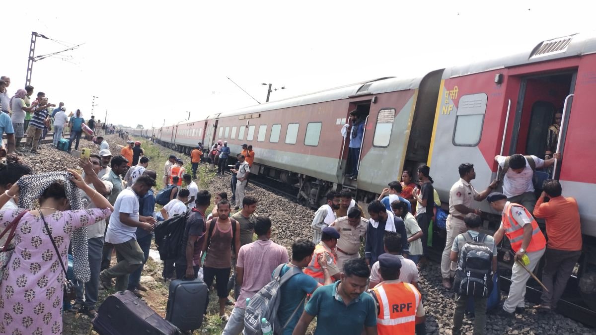ओडिशा: बेंगलुरु-कामाख्या एसी एक्सप्रेस हादसे में एक शख्स की मौत, 8 लोग घायल