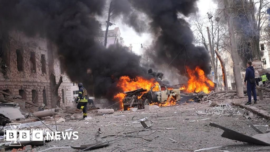 At least 32 people killed in Russian missile attack on Ukrainian city