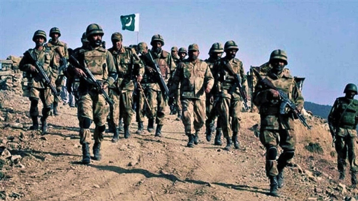 बलूचिस्तान में BLA का बड़ा हमला, IED ब्लास्ट में 10 पाकिस्तानी सैनिकों की मौत – Major BLA attack in Balochistan of pakistan many Pakistani soldiers killed in IED blast ntc