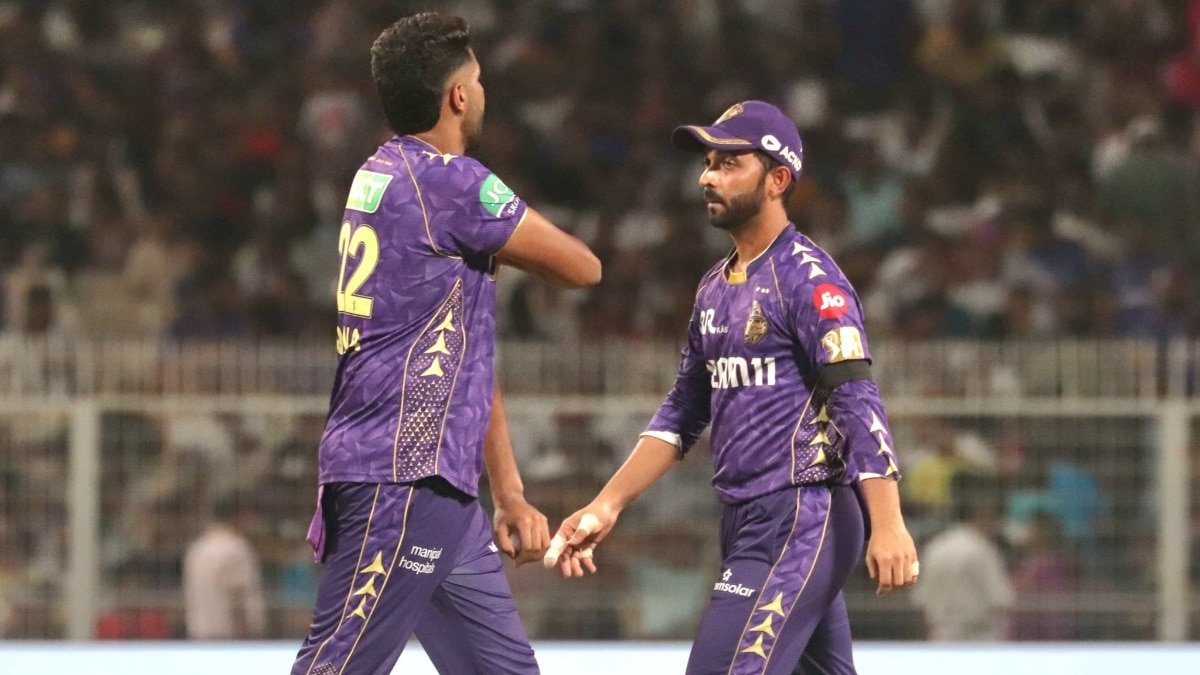 KKR vs PBKS: काली पट्टी बांधकर उतरे खिलाड़ी, ईडन गार्डन्स में एक मिनट का मौन…पहलगाम आतंकी हमले में मारे गए लोगों को ऐसे दी गई श्रद्धांजलि – KKR vs PBKS Players came out wearing black bands one minute silence tribute to those killed in the terrorist attack pahalgam ntcpas
