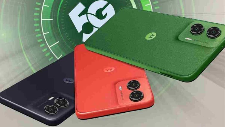 Smartphones under 10000 with premium features Motorola Redmi iQOO POCO check list here