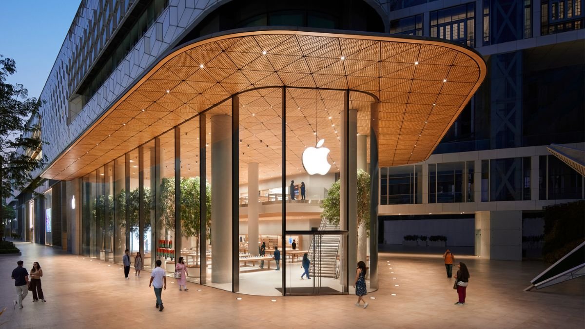 Apple Planning to Start New Stores in Noida and Pune, Iphone, MacBook, Samsung