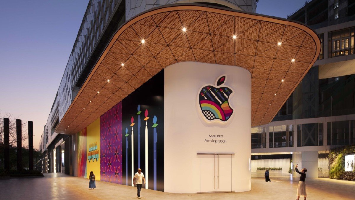 ED Questions Apple, Xiaomi in E-Commerce Probe of Amazon, Flipkart, Iphone, MacBook