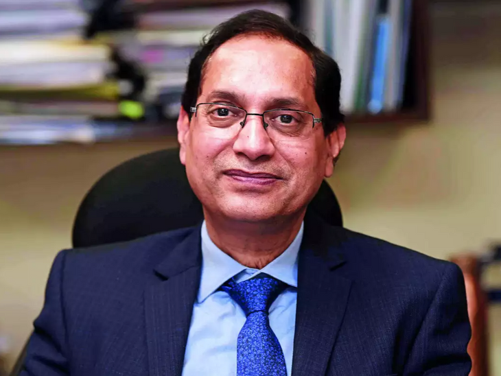 SEBI Chief Tuhin Kanta Pandey said, Indian markets are safe and strong, fundamentals intact | SEBI चीफ ने कहा- इंडियन मार्केट सेफ और स्ट्रांग: तुहिन पांडेय ने भारतीय बाजारों के फंडामेंटल्स को भी मजबूत बताया