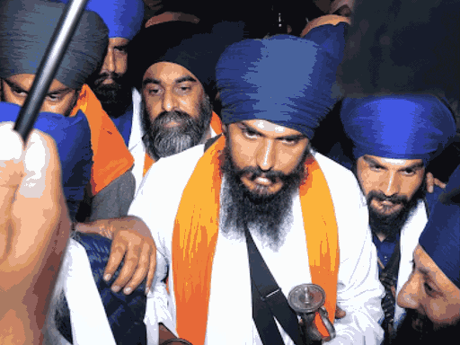 Pro Khalistan Amritpal Singh ; Punjab Police Doubt Over NSA Term | Dibrugarh Jail Assam | अमृतपाल सिंह पर NSA अवधी 22 अप्रैल को खत्म होगी: सरकार के फैसले का इंतजार; पंजाब पुलिस डिब्रूगढ़ में तैनात, 9 साथी पहले ही रिहा – Amritsar News