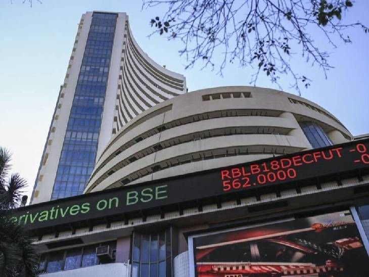 Stock Market BSE Sensex NSE Nifty LIVE Update | BankNifty Live Update 16 April | सेंसेक्स में 100 अंक से ज्यादा की गिरावट: 76,600 पर कारोबार कर रहा, निफ्टी भी 50 अंक लुढ़का; NSE ऑटो और IT सेक्टर टूटे