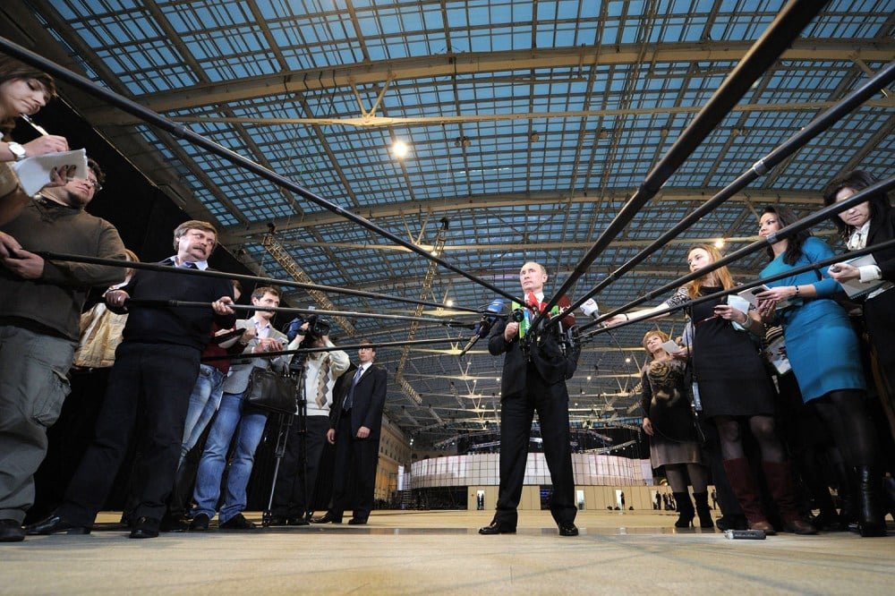 The Journalists Pursuing a Dialogue With Russia’s Putin Propagandists