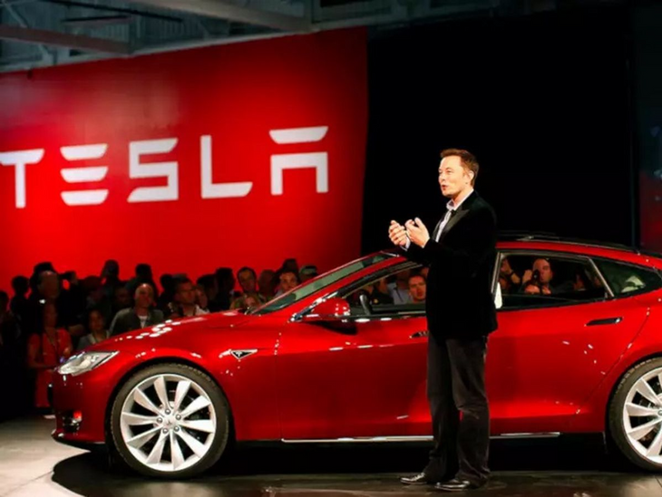 Tesla leases office in Mumbai | टेस्ला ने मुंबई में ऑफिस लीज पर लिया: पहले शोरूम के लिए स्पेस ली थी, ये भारत में कंपनी की जल्द एंट्री का संकेत