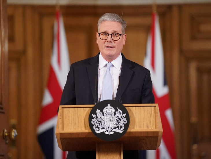 US Tariff Vs UK Economy; Keir Starmer | Donald Trump | ब्रिटिश PM आज ग्लोबलाइजेशन के खात्मे का ऐलान करेंगे: कहा- इसका कोई फायदा नहीं, हम जिस दुनिया को जानते थे वो खत्म हो चुकी है