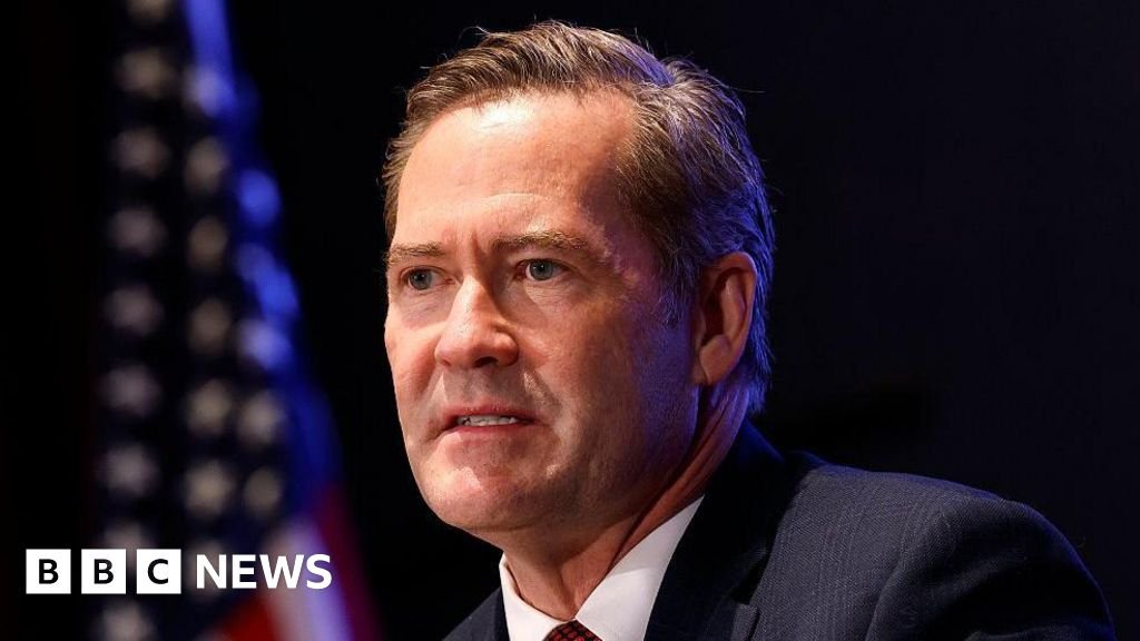 Trump ousts national security adviser Mike Waltz