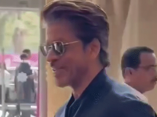 WAVES Summit 2025 ShahRukh Khan Alia Bhatt Ranbir Kapoor And Other Stars Lit Up The Event | WAVES 2025 का पीएम मोदी ने किया उद्घाटन: शाहरुख खान, अक्षय कुमार, रणवीर-आलिया समेत कई सितारे हुए शामिल, अनुपम खेर बोले- ये काफी ऐतिहासिक पल है