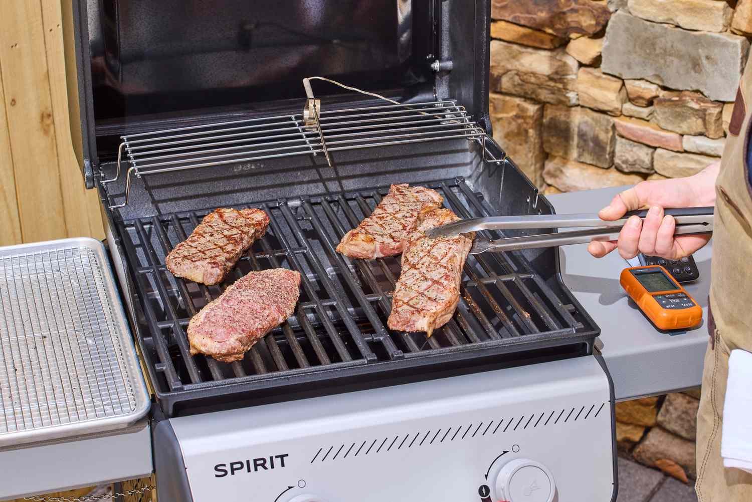 Amazon’s Memorial Day Sale Includes Weber, Vitamix, and More Tested Favorites