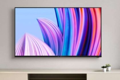 43 इंच Smart TV की 67% तक गिरी कीमत, Flipkart से 12 हजार में खरीदने का है मौका