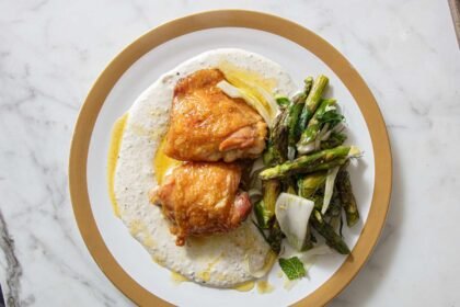 This One-Pan Chicken Dinner Is the Definition of a High-Reward Recipe