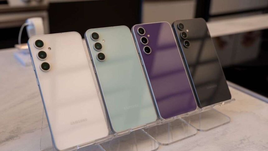 53% Price Cut के साथ मिल रहा है Samsung Galaxy S23 FE, नई सेल में औंधे मुंह गिरी कीमत