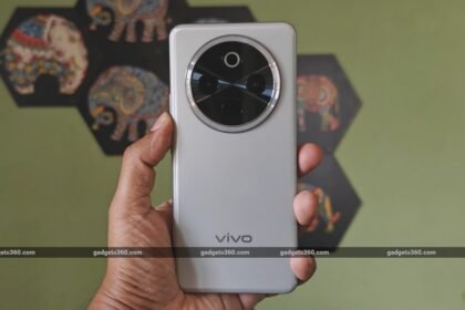 Best Smartphones Under Rs 25000 in India 2025 Vivo T4 Edge 60 Sylus Realme P3 Ultra 5G More